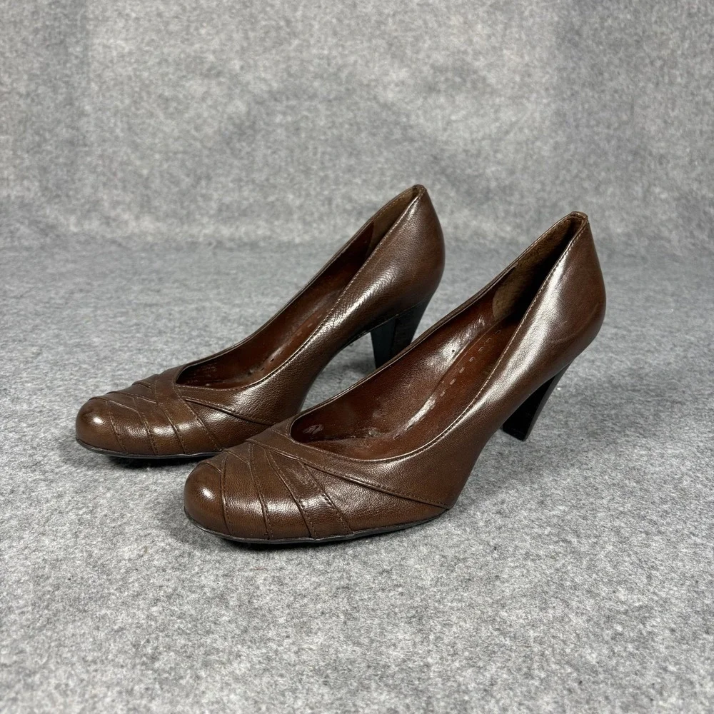 Gianni Bini Leather Round Toe Pumps 7.5M Brown‎ Pleated Detail Heel